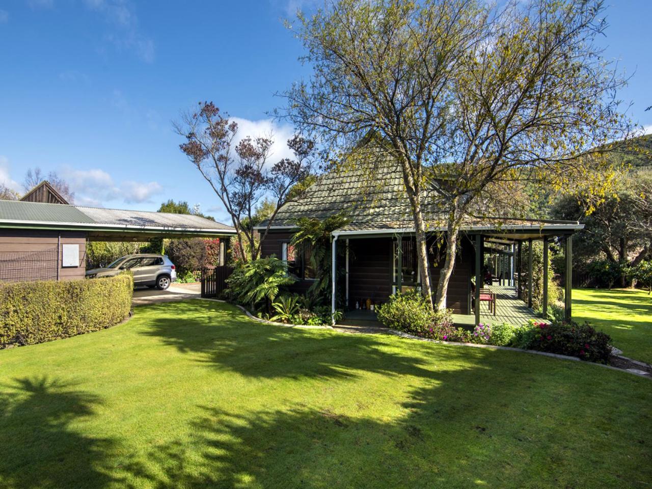 Mulberry House Panzió Picton Kültér fotó
